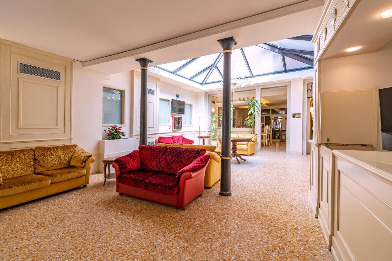 Hotel Bella Venezia Esterno foto
