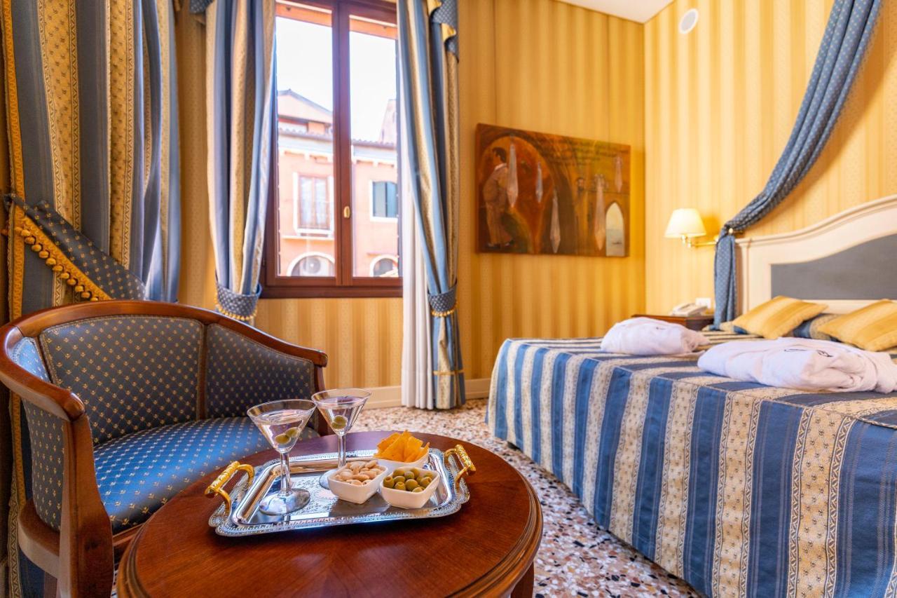 Hotel Bella Venezia Esterno foto