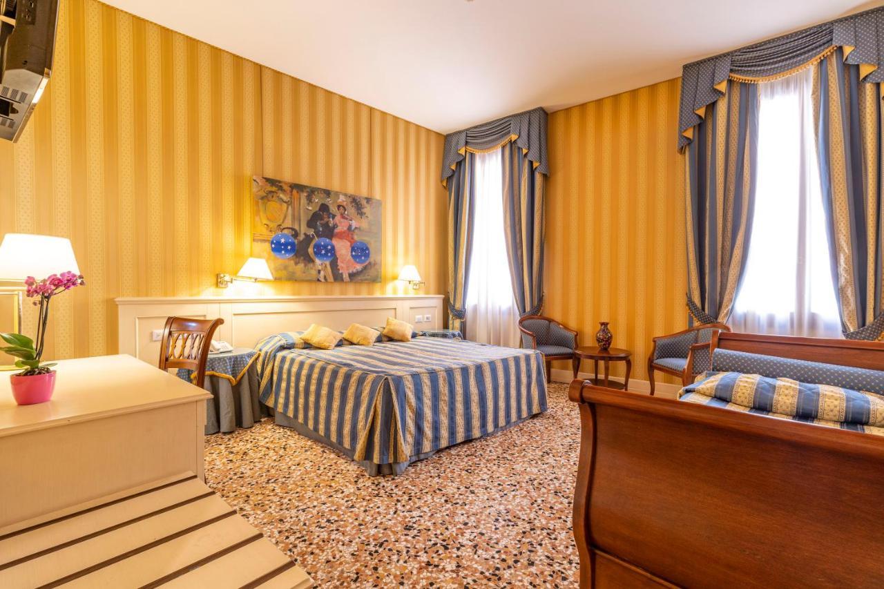 Hotel Bella Venezia Esterno foto