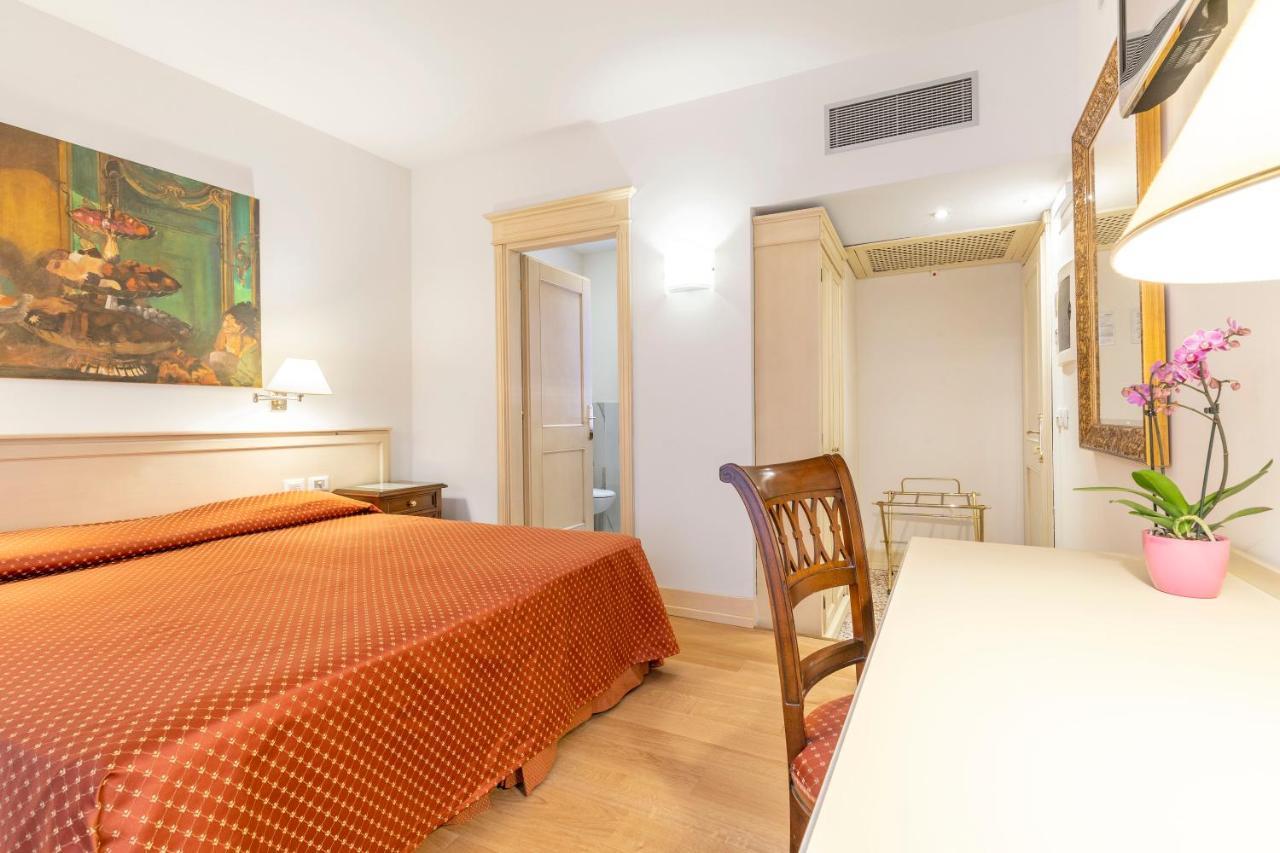 Hotel Bella Venezia Esterno foto