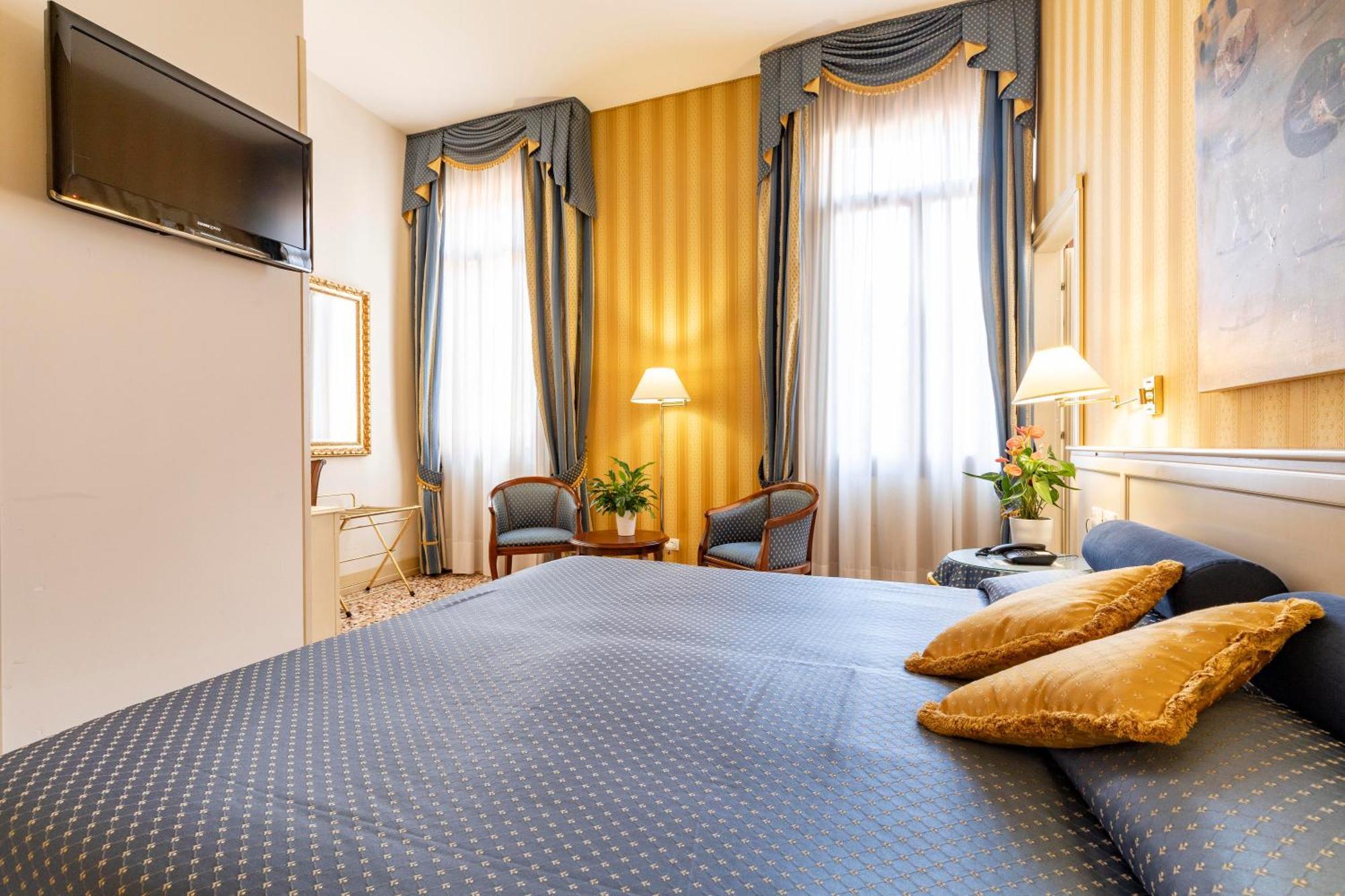 Hotel Bella Venezia Esterno foto
