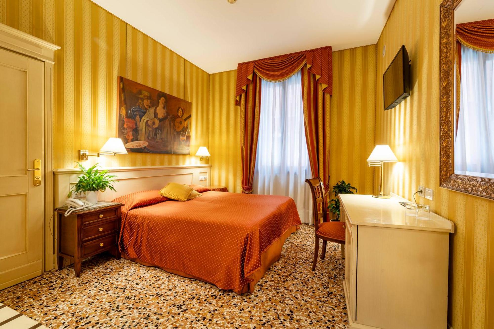 Hotel Bella Venezia Esterno foto