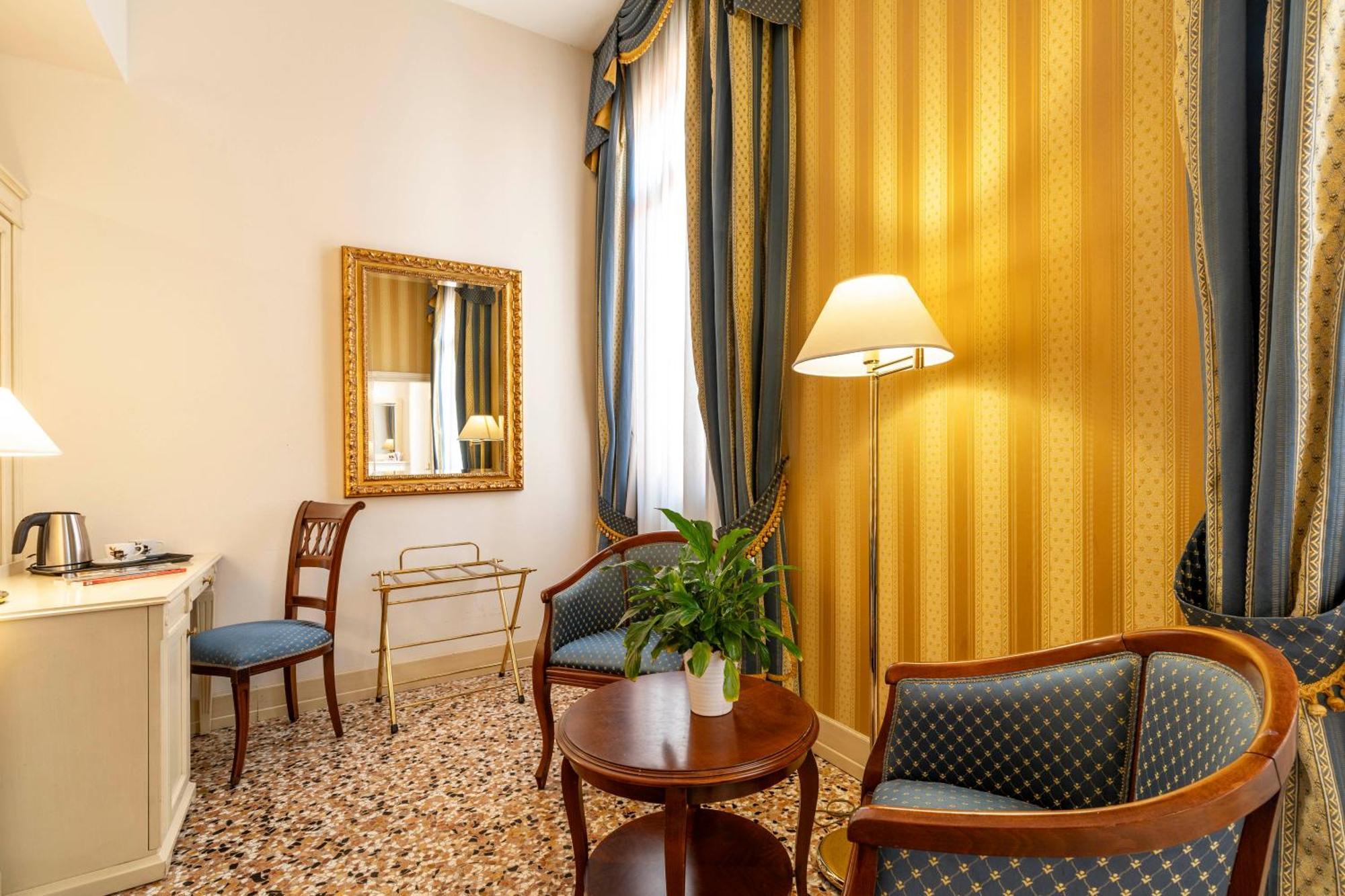 Hotel Bella Venezia Esterno foto